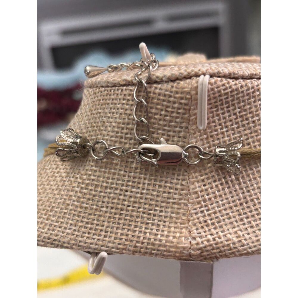 Silver-Tone Shell Statement Necklace - Picture 3 of 3